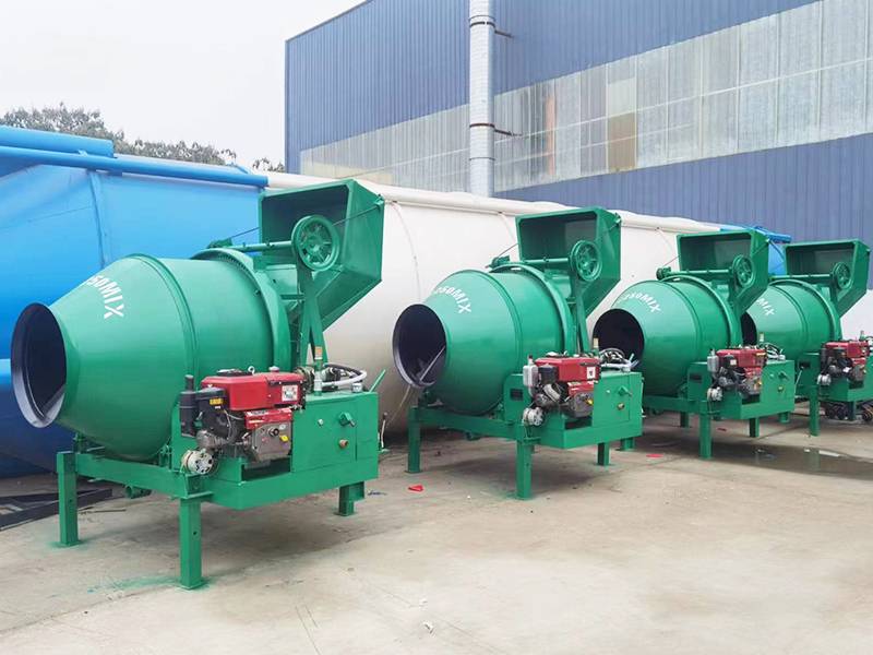 Difference of Feeding Mode of Diesel Concrete Mixers