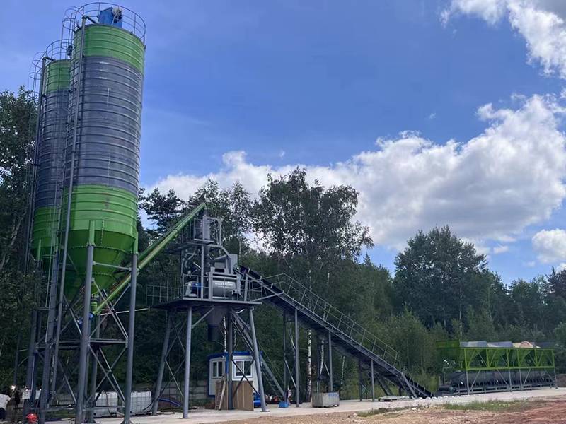 60M3/H Belt Conveyor Concrete Batching Plant Was Installed In Poland