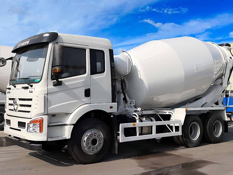 8 Cubic Meters Mobile Concrete Mixer Truck