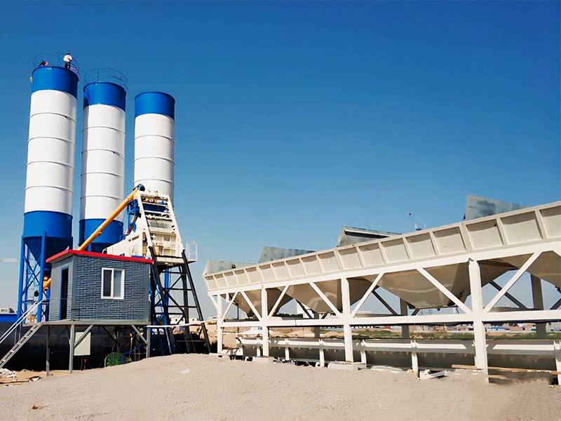 What is The Difference Between Summer And Winter Maintenance of Concrete Mixing Plants?